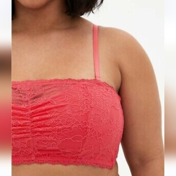 Torrid Lightly Lined Lace Convertible bra Bandeau, Corral, 1x Fits Small… - Picture 3 of 9